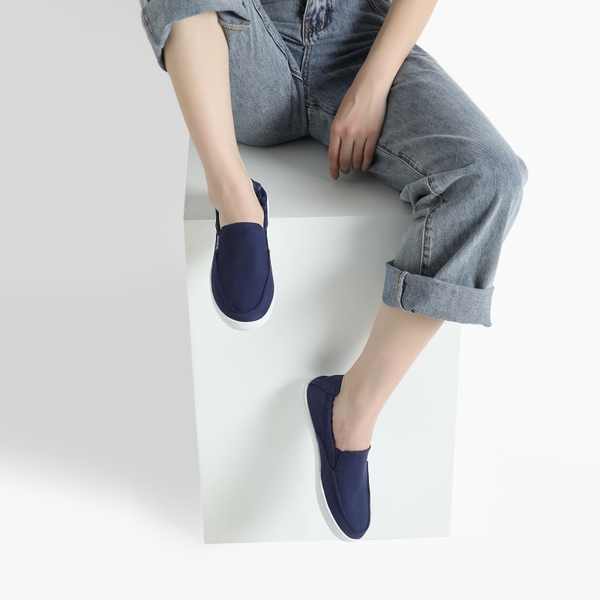 Comfortable Slip On Loafers - NAVY BLUE - 1
